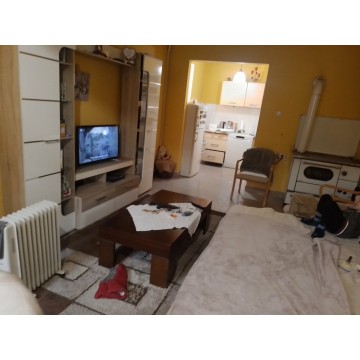 Podgorica - 320 m2 Land - 84 m2 House